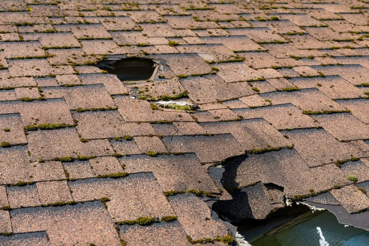 Cracked roof repair in chicago illinois - B&B Roofing and Exteriors