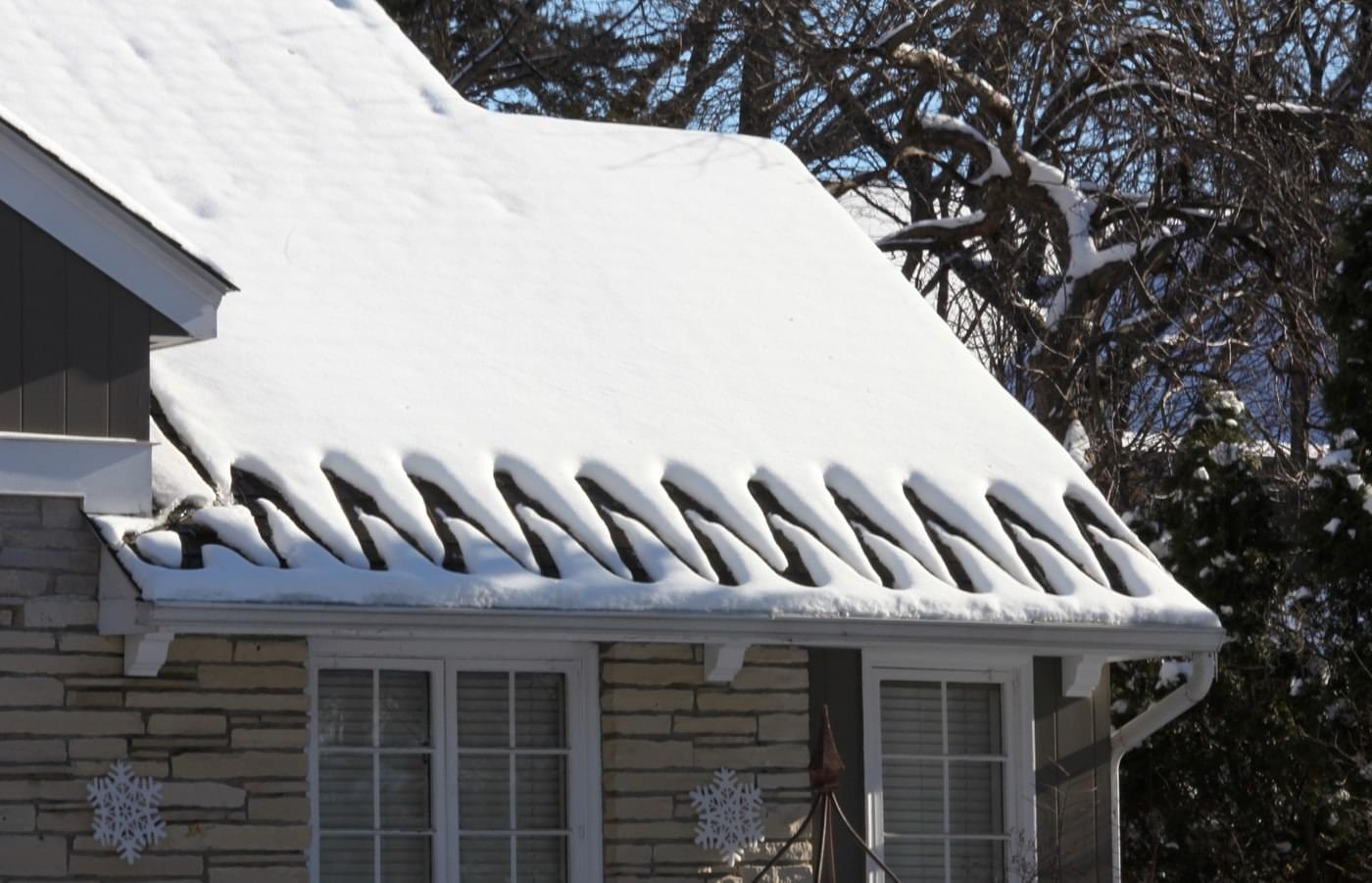 Ice Dam Cable in chicago illinois - B&B Roofing and Exteriors
