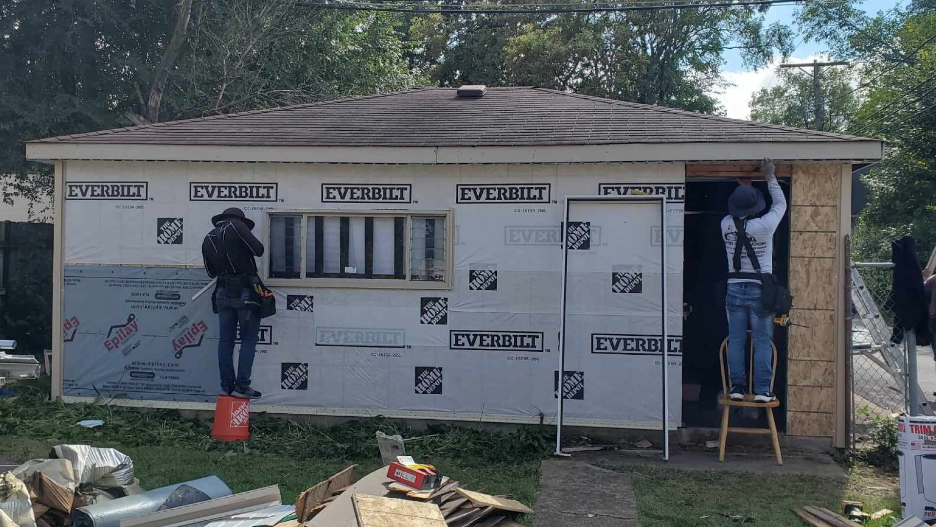 Siding Installation chicago il - B&B Roofing and Exteriors