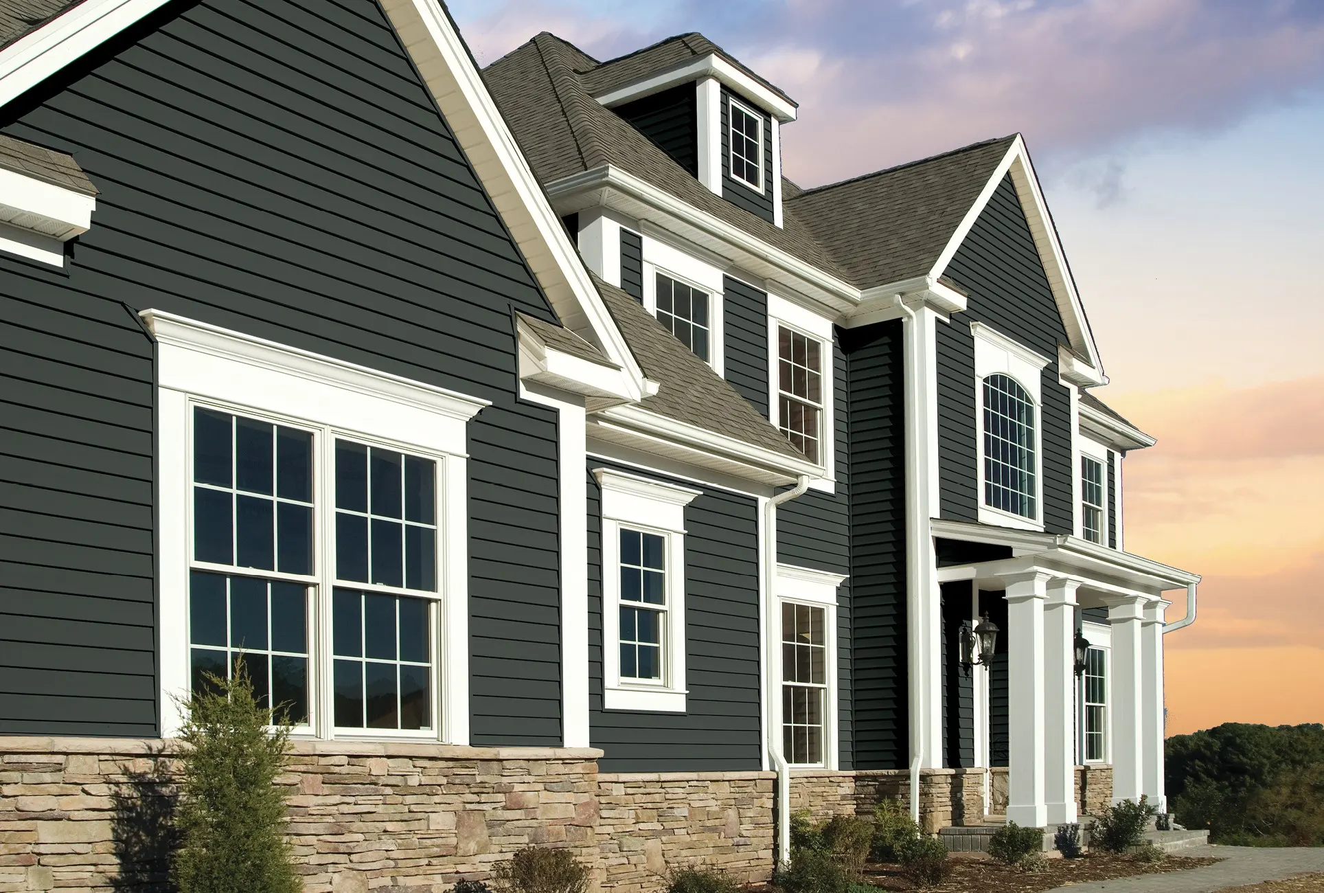 Insulate siding in chicago il - B&B Roofing and Exteriors