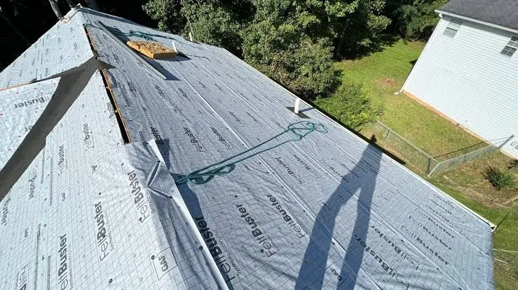 Protects the roof deck in chicago illinois - B&B Roofing and Exteriors